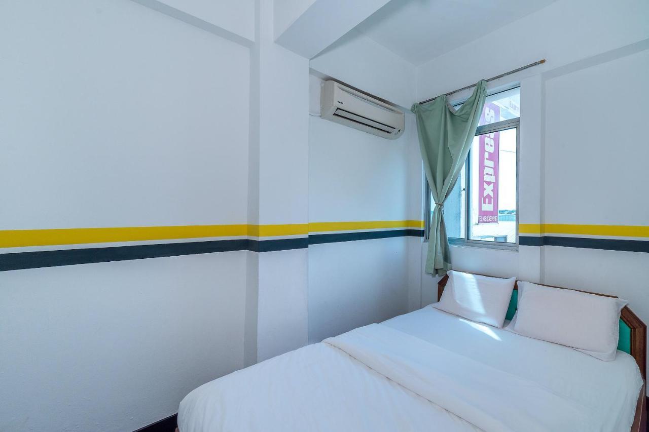 Spot On 89936 Sutera Inn Kota Kinabalu Buitenkant foto